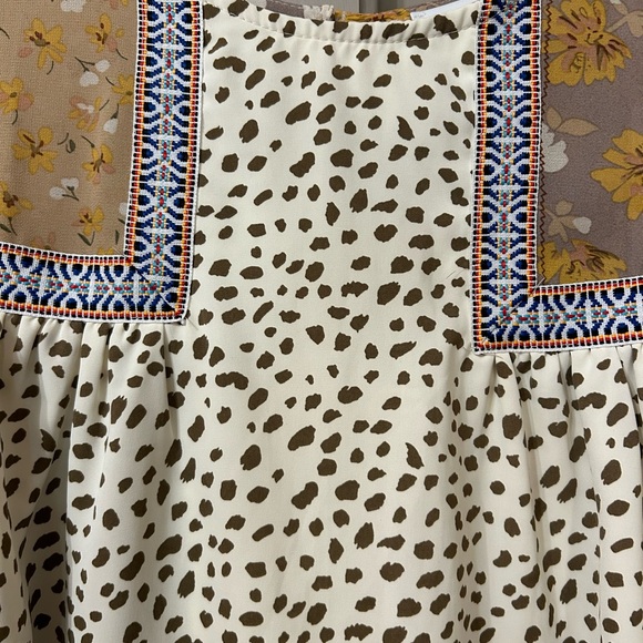 Dress - Picture 4 of 11